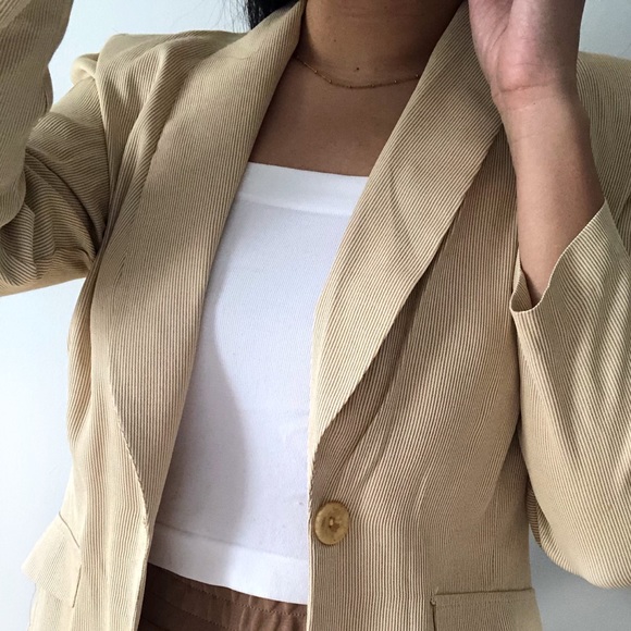 Joseph Ribkoff blazer - Picture 3 of 4